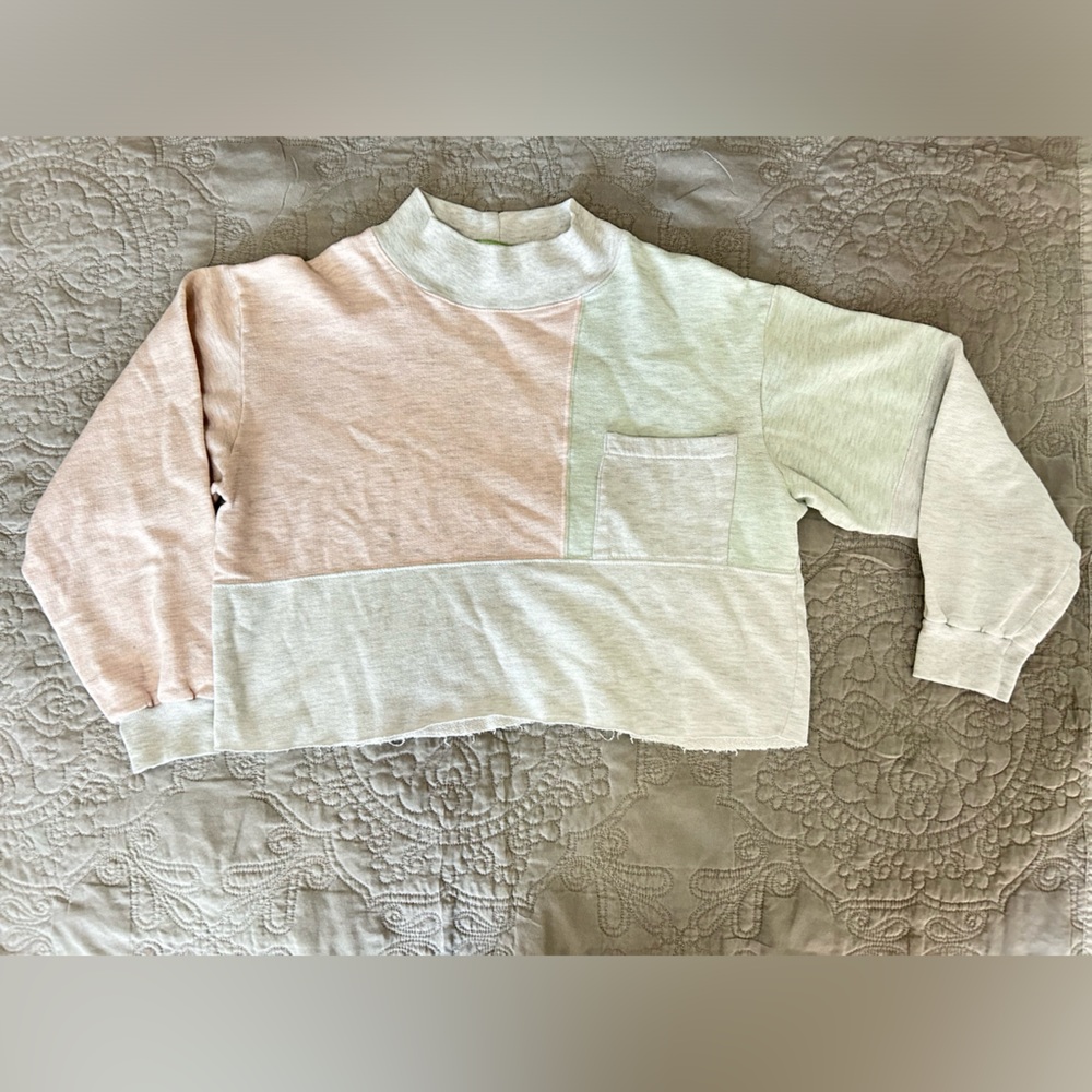 Colorblock Cropped Vintage Sweatshirt